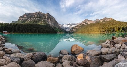 Lac-Louise-Alberta-Canada
